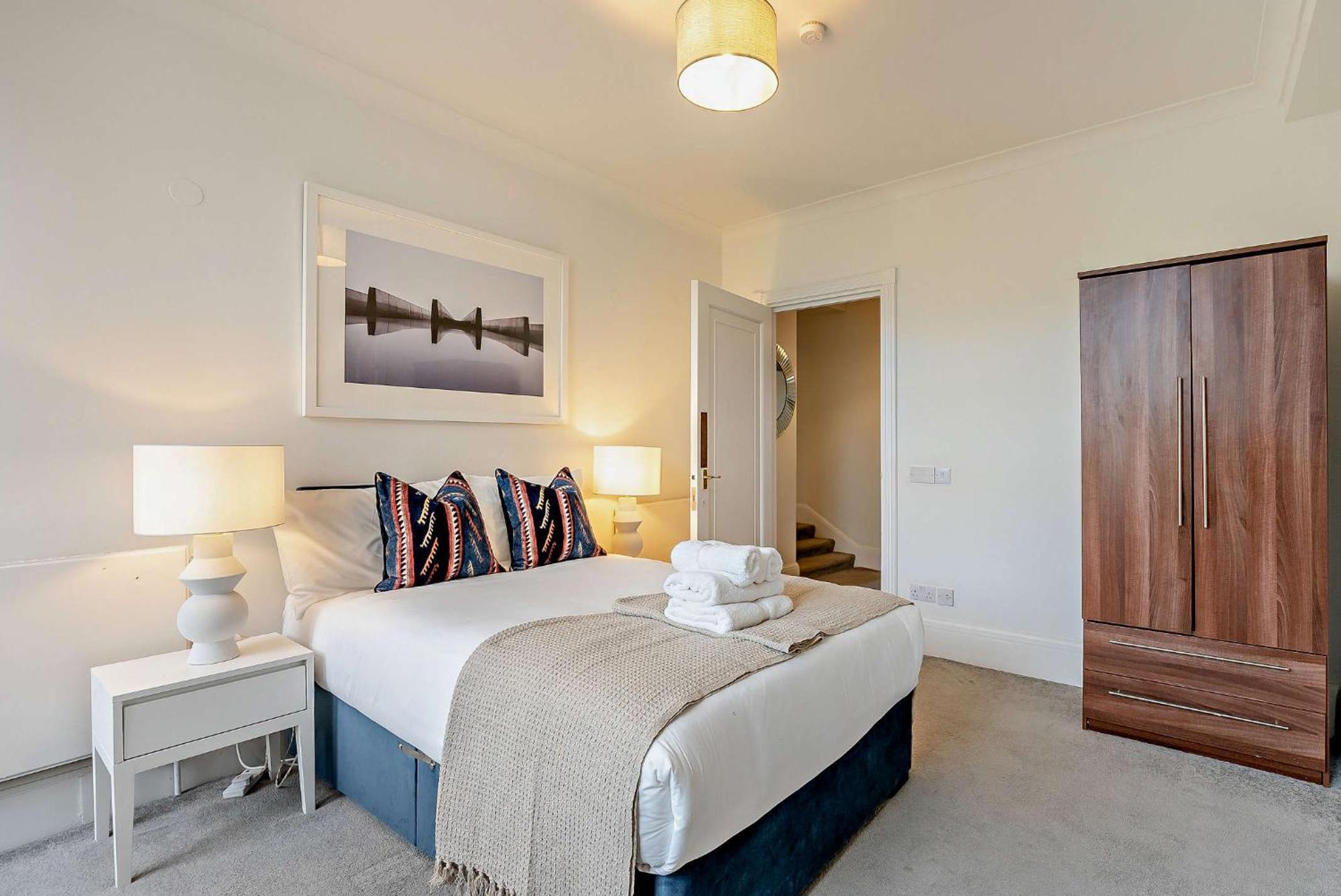 Strathmore Court Apartments ลอนดอน ภายนอก รูปภาพ