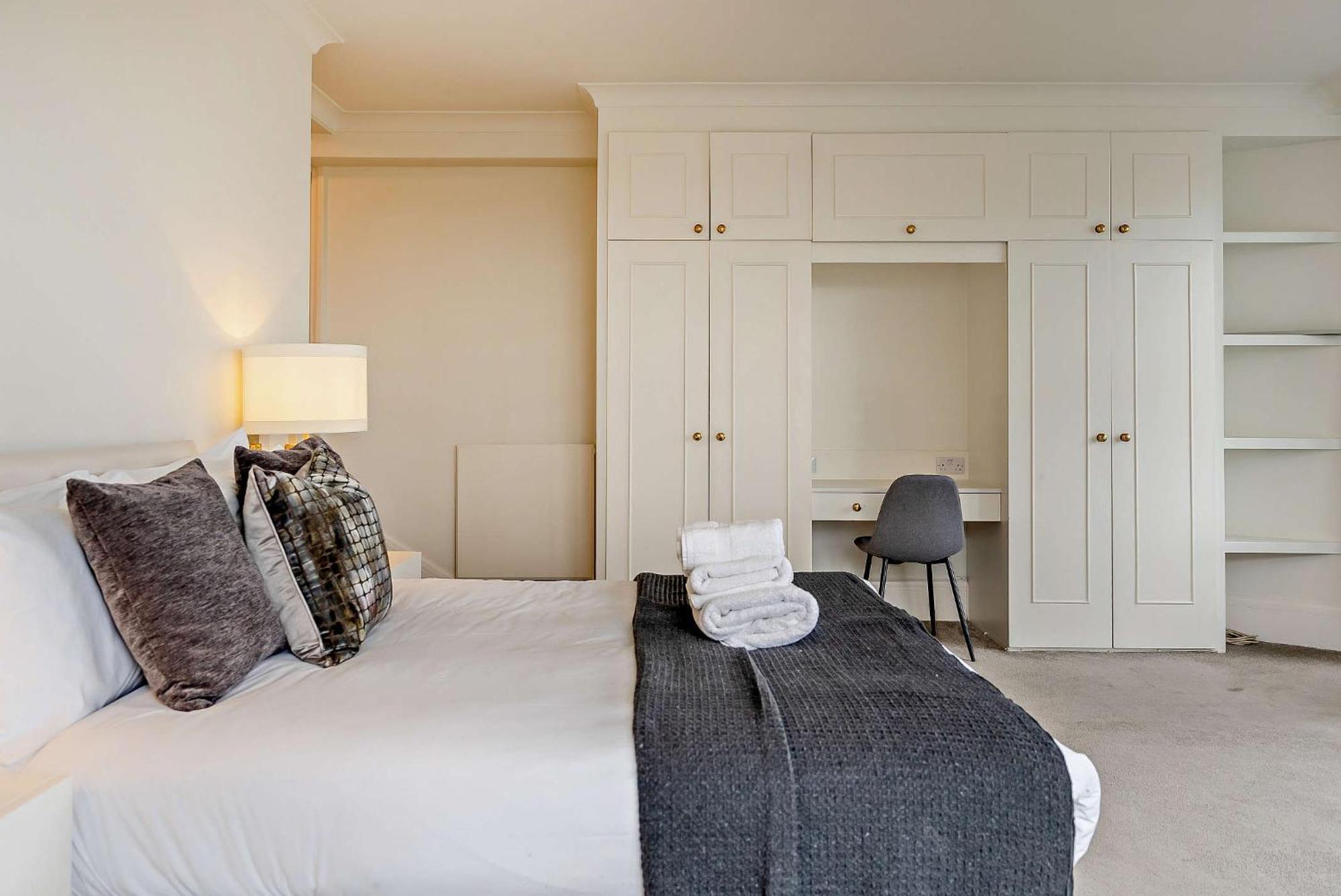Strathmore Court Apartments ลอนดอน ภายนอก รูปภาพ
