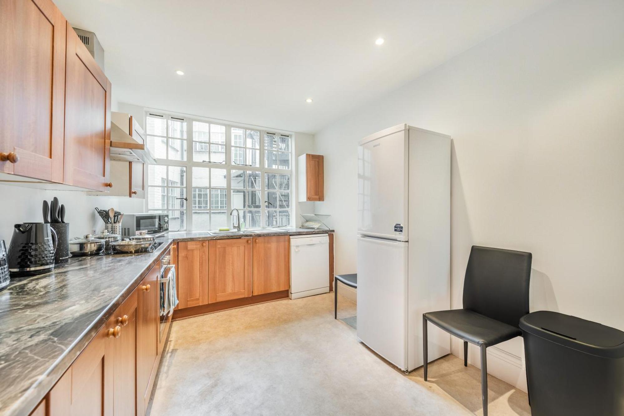 Strathmore Court Apartments ลอนดอน ภายนอก รูปภาพ