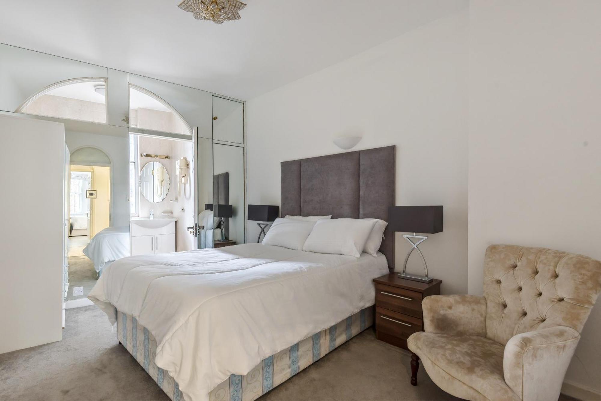 Strathmore Court Apartments ลอนดอน ภายนอก รูปภาพ