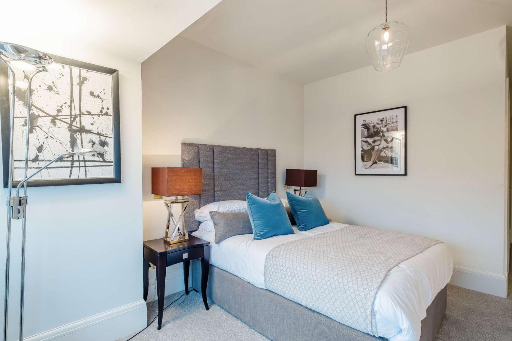 Strathmore Court Apartments ลอนดอน ภายนอก รูปภาพ
