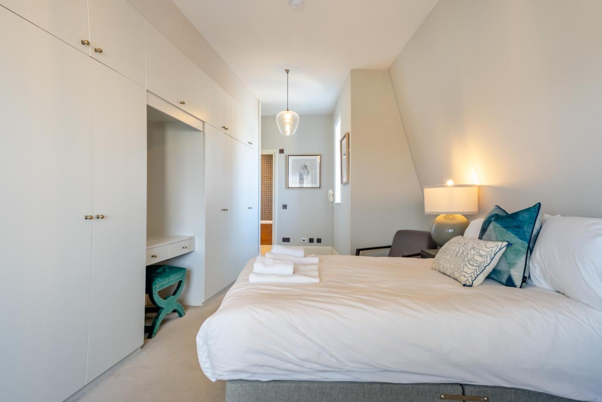 Strathmore Court Apartments ลอนดอน ภายนอก รูปภาพ