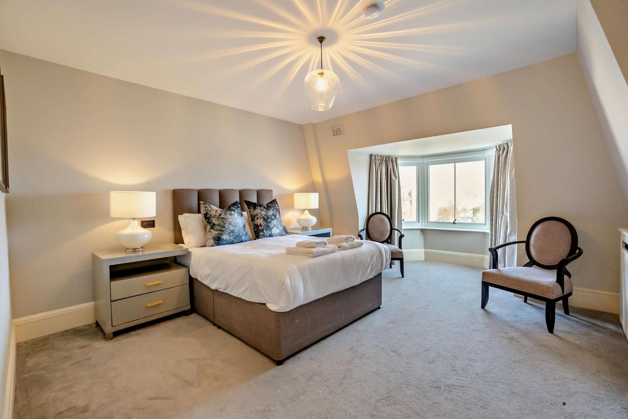 Strathmore Court Apartments ลอนดอน ภายนอก รูปภาพ