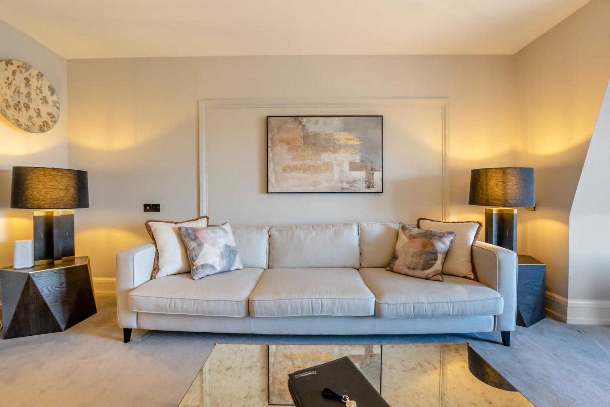 Strathmore Court Apartments ลอนดอน ภายนอก รูปภาพ
